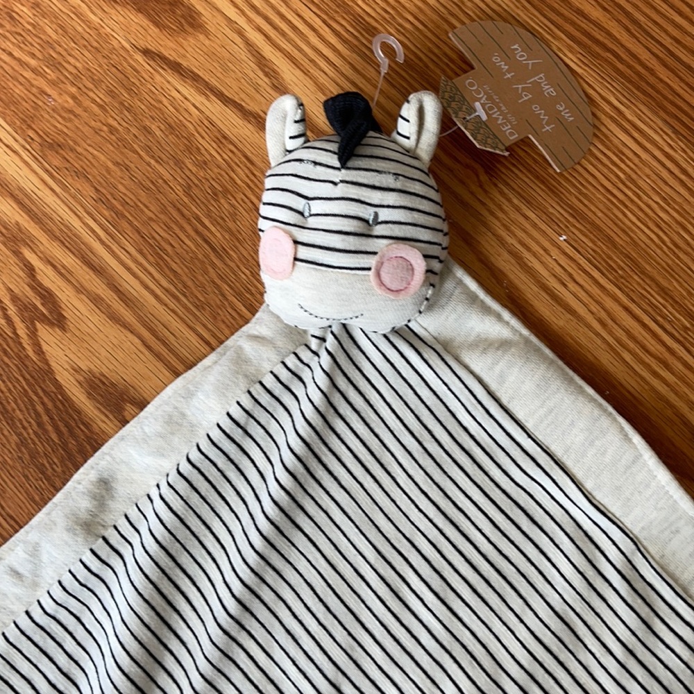 NWT Demdaco Zebra Blanket Lovey